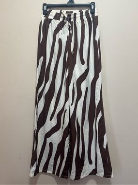 Rich and Famous Wide Leg Pants